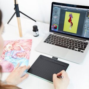 Графічний планшет Wacom Intuos small з Bluetooth фісташковий