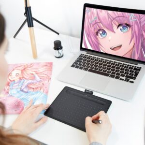 Графічний планшет Wacom Intuos Manga Edition Small з Bluetooth чорний