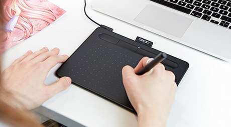 Графічний планшет Wacom Intuos small чорний (без Bluetooth) Графічний планшет Wacom Intuos small чорний (без Bluetooth)