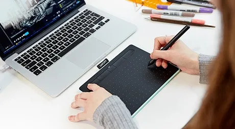 Графічний планшет Wacom Intuos small з Bluetooth фісташковий Графічний планшет Wacom Intuos small з Bluetooth фісташковий