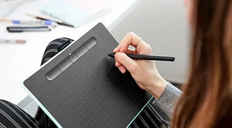 Графічний планшет Wacom Intuos medium з Bluetooth фісташковий Графічний планшет Wacom Intuos medium з Bluetooth фісташковий