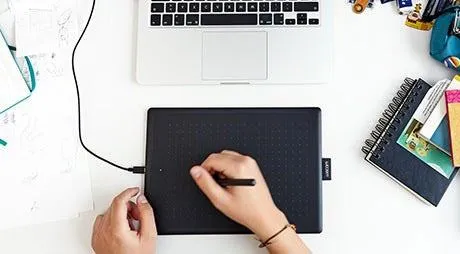 Графічний планшет One by Wacom medium