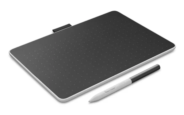 wacom-one-m-pen-tablet-gallery-2_2_.jpg