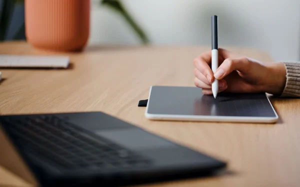 wacom-one-pen-tablet-bluetooth-gallery-7.jpg