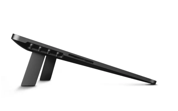 cintiq_pro_side_view_with_legs_161_1920x1200.jpg