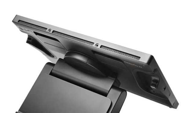 wacom-cintiq-pro-22-estore-gallery-3.jpg