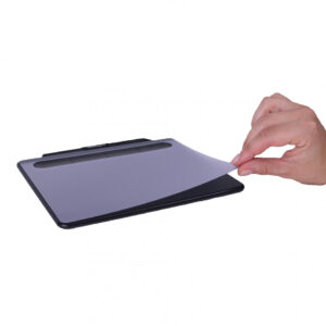 Чорна непрозора захисна плівка для Intuos S