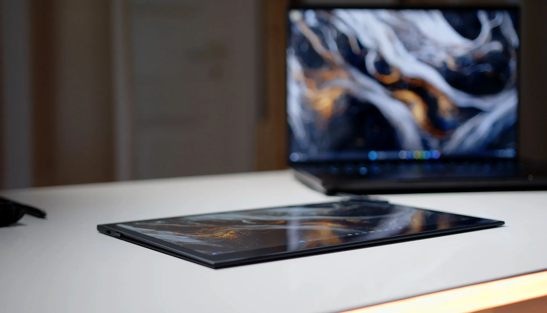 Монітор-планшет Wacom Movink 13 touch Монітор-планшет Wacom Movink 13 touch