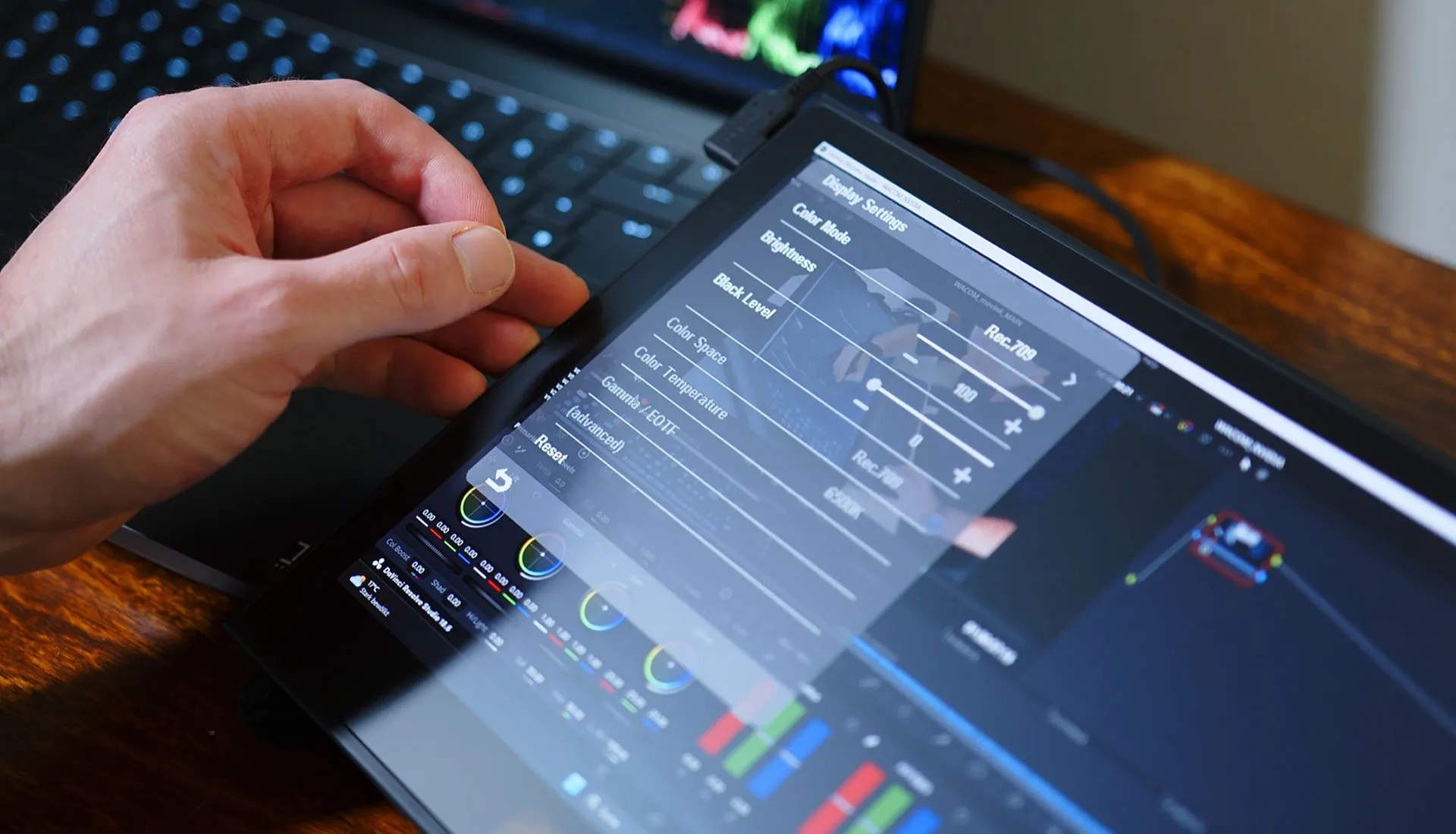 Монітор-планшет Wacom Movink 13 touch Монітор-планшет Wacom Movink 13 touch