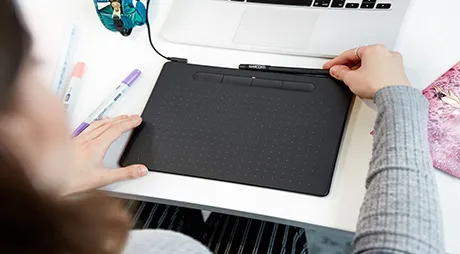 Графічний планшет Wacom Intuos medium чорний (без Bluetooth) Графічний планшет Wacom Intuos medium чорний (без Bluetooth)