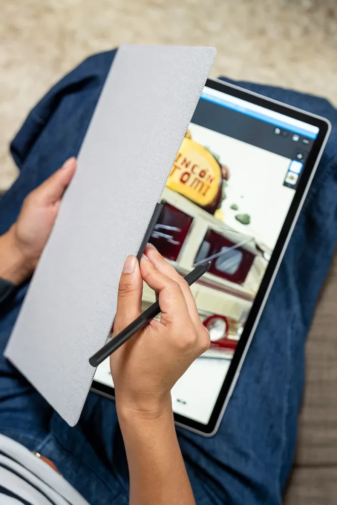 Магнітна обкладинка Wacom MovinkPad Pro 14 Cover Магнітна обкладинка Wacom MovinkPad Pro 14 Cover