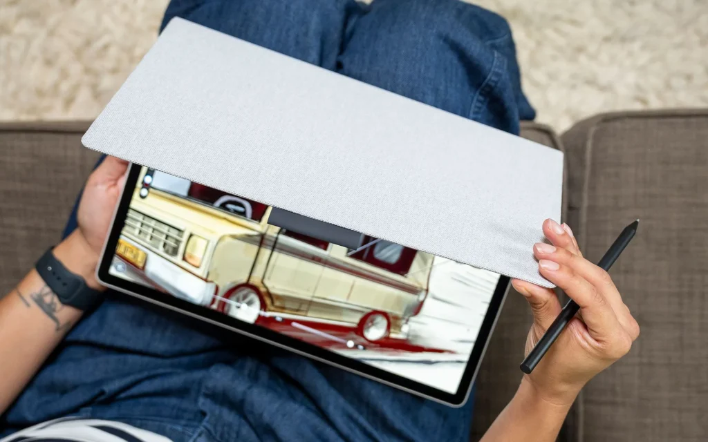 Ідеальний тандем: купуй Wacom MovinkPad Pro 14 та отримуй -10% на захисну обкладинку